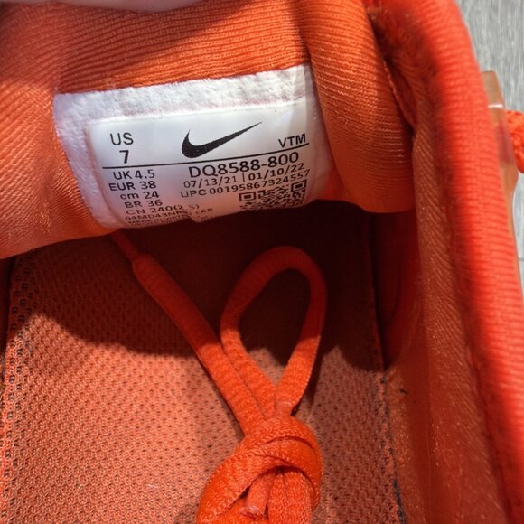 Nike Air VaporMax Plus Womens Size 6 Orange Athletic Running Shoes Sneakers